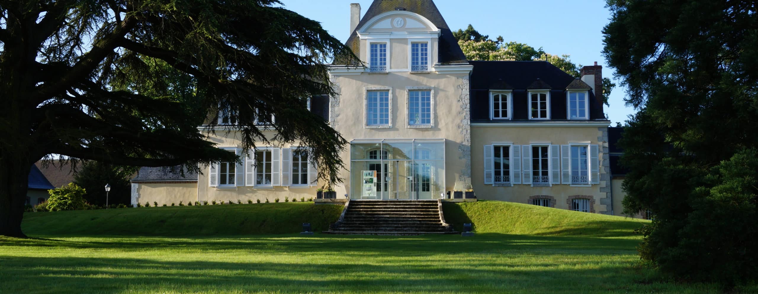 FDC28-chateau-bandeau-scaled